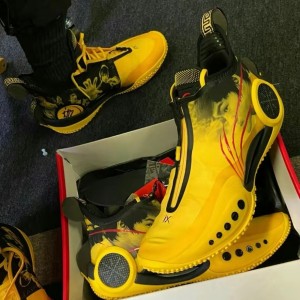Way of Wade 9 "Bruce Lee" Low New Design Basketball Sneakers